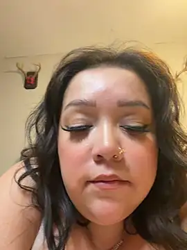 feralfarrahxoxo webcam