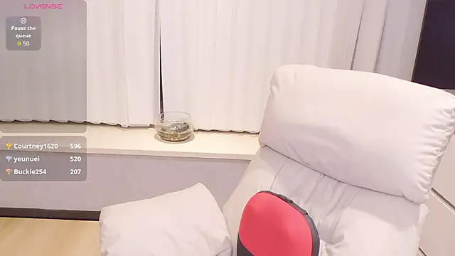 angelababy520_ (F young) - 等一个有元人