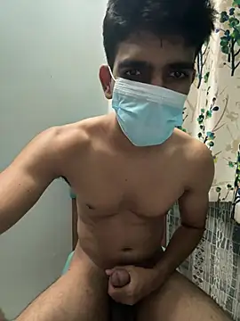 naughtytomboy78 (M young) - Naked shower