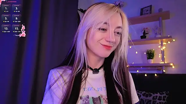 TristaRoht live webcam show