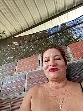 Sexy-Woman-Mature webcam