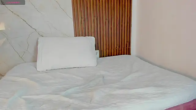 hot_love_story webcam