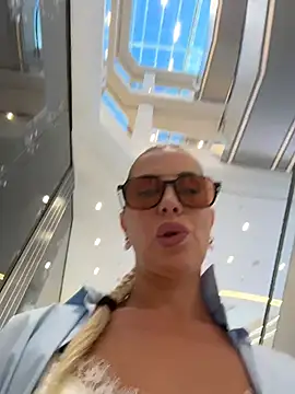 LisaMurr webcam