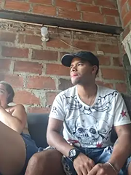 marco_and_luna_ webcam