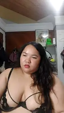 LianaCruzado live cam on StripChat