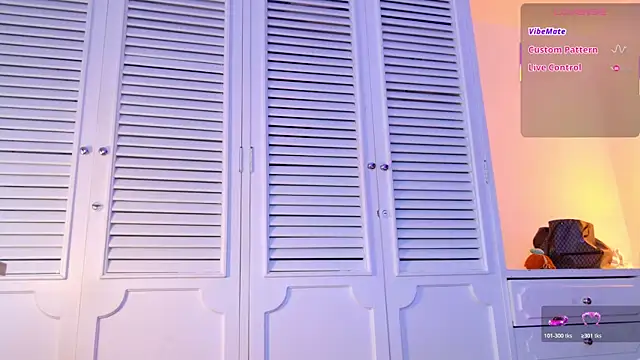 emmaacastro (F young) - Rub my clit