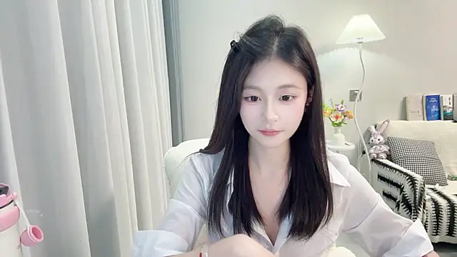 Ooo-ooO live webcam show