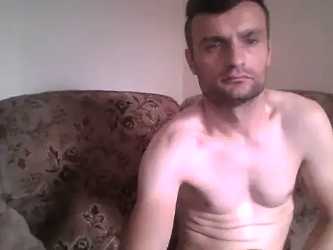 suarez1235 live cam on StripChat