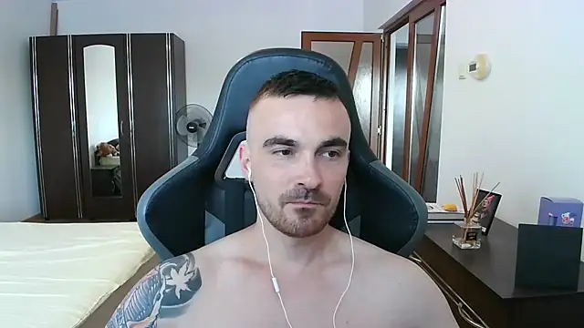 mu5clemania2 live cam on StripChat