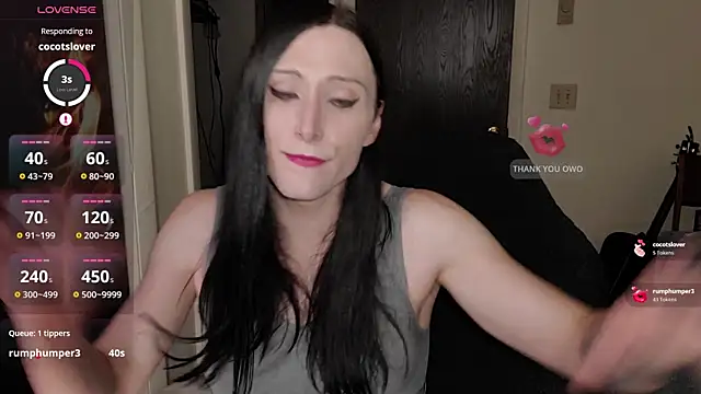 Ivyrose4999 live cam on StripChat