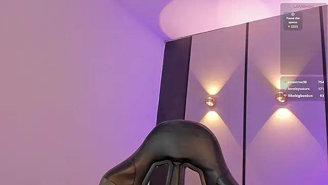 ashly_moonn webcam