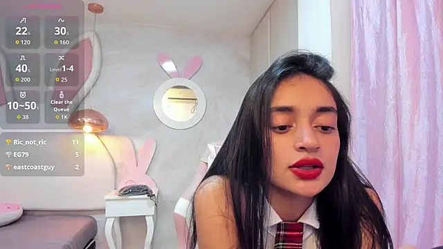 Julieta_petitte webcam