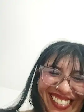 aisha_latina webcam