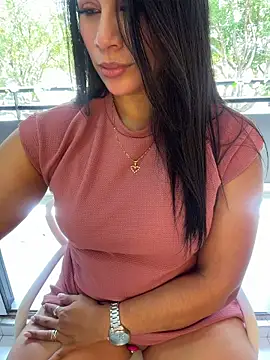 Sofia_Convers live webcam show