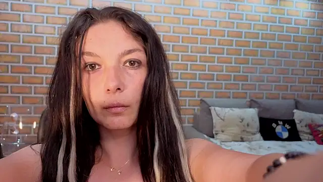 hottitsAnna webcam