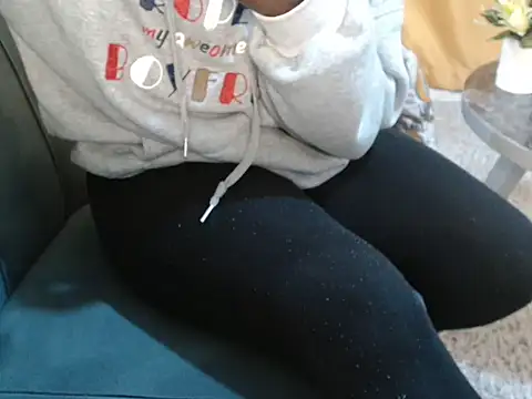 leslysexygirl webcam