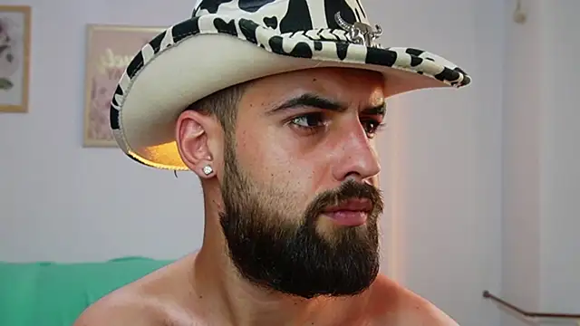 HairyRobxxx webcam