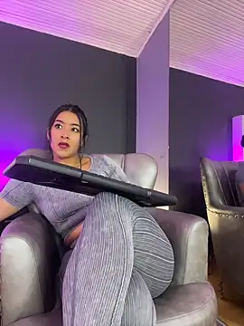 BellaFernandez__ live webcam show