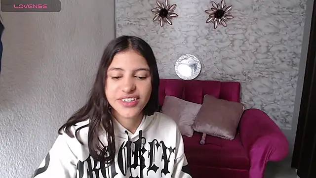 Evagirl69 live webcam show
