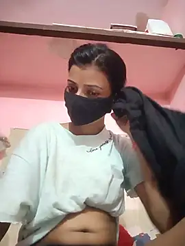 Desipari_777 webcam