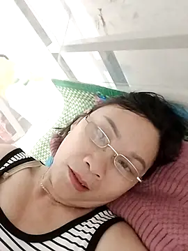miko_nyan2006 webcam