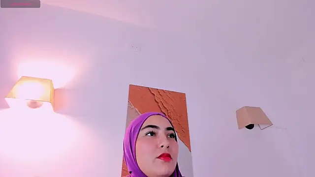 Malika_Noor live webcam show