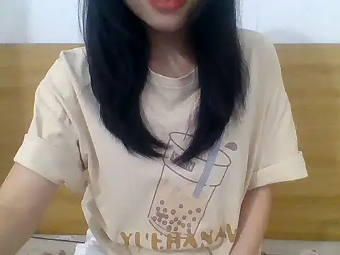 kiraa-007 webcam