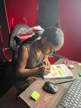 Samantha-LS webcam
