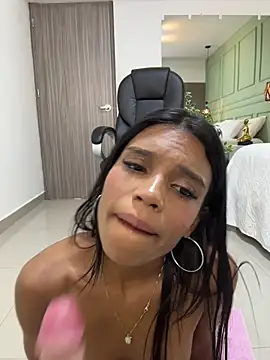 alana_salazar webcam
