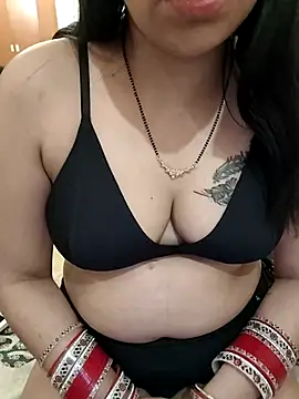 Hot_pooja2 live webcam show