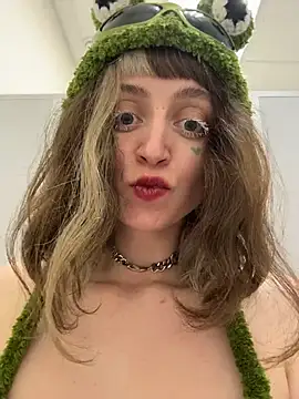 Crazy__Frog live webcam show