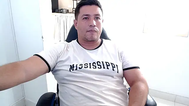 lianjuc06 webcam