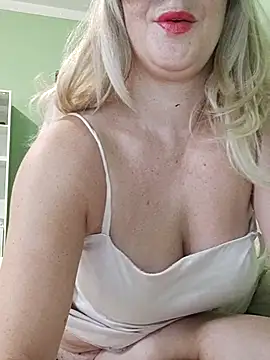 Milfporcona webcam