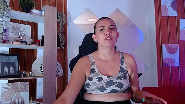 milfsecret69 webcam