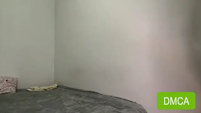 JuliaPierce live webcam show