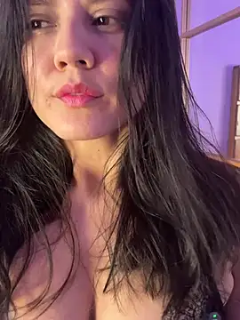 mahia_queen live webcam show