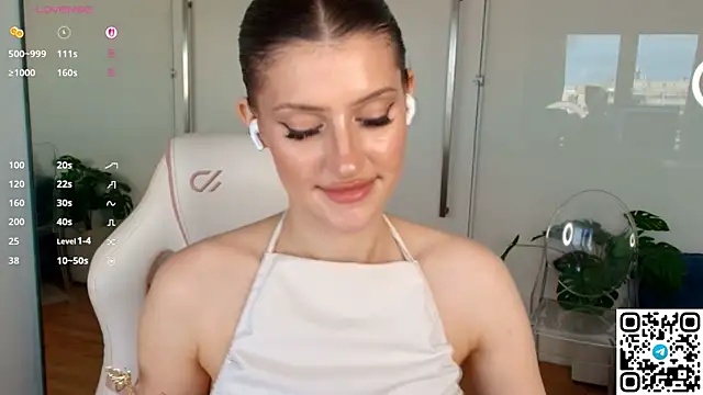 skinny_alice (F young) - time for massage tits with oil