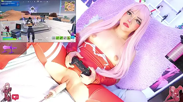 Kira-- live webcam show