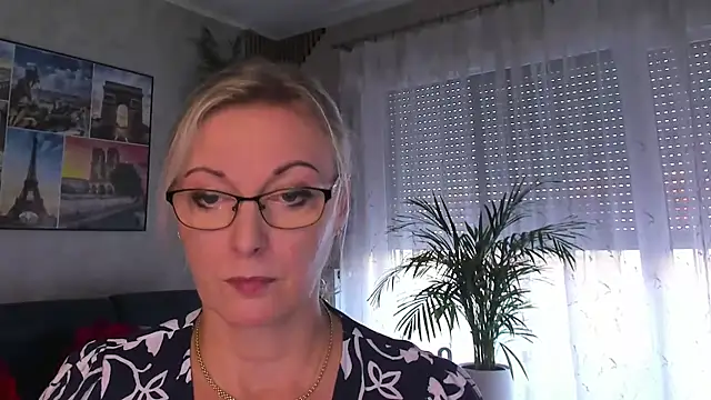 vanessa_chat live cam on StripChat