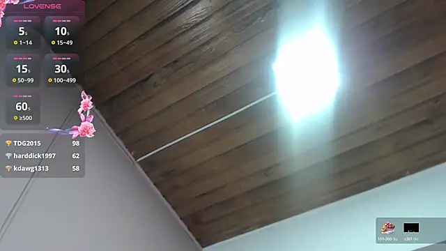 amara_rousse1's live room
