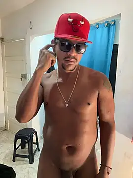 bigdick211292 webcam