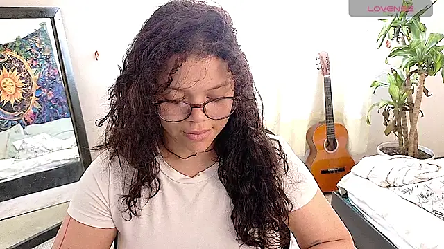 amanda_sweet (F young) - 🤓