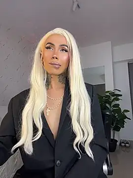 miss_tatiana_'s room