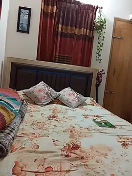 Tanha18 live webcam show