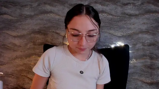 Mia_Luxor live webcam show