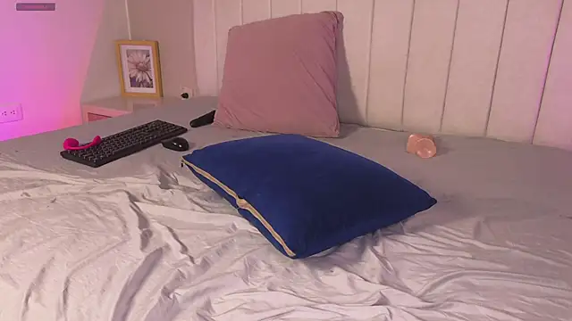 sophia_walkett_ live webcam show