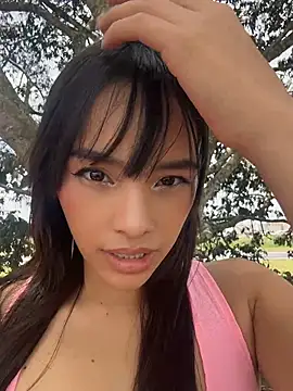 Mia-villalobos live cam on StripChat