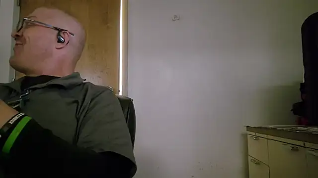 chronic_vibez webcam