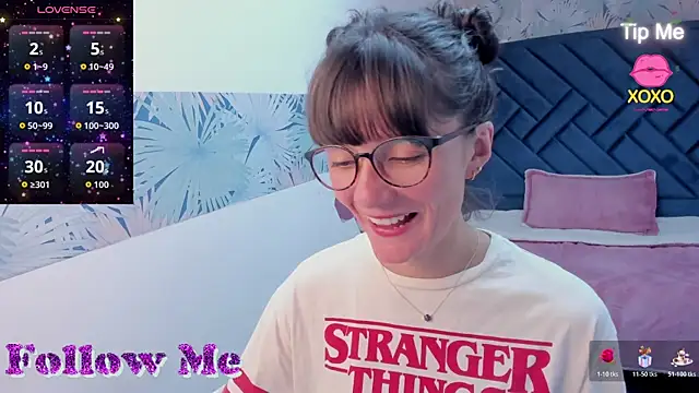 Valery_More__ webcam