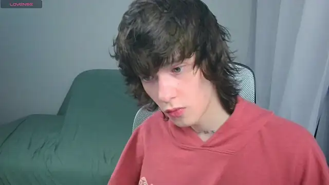 leonboykisser's live room